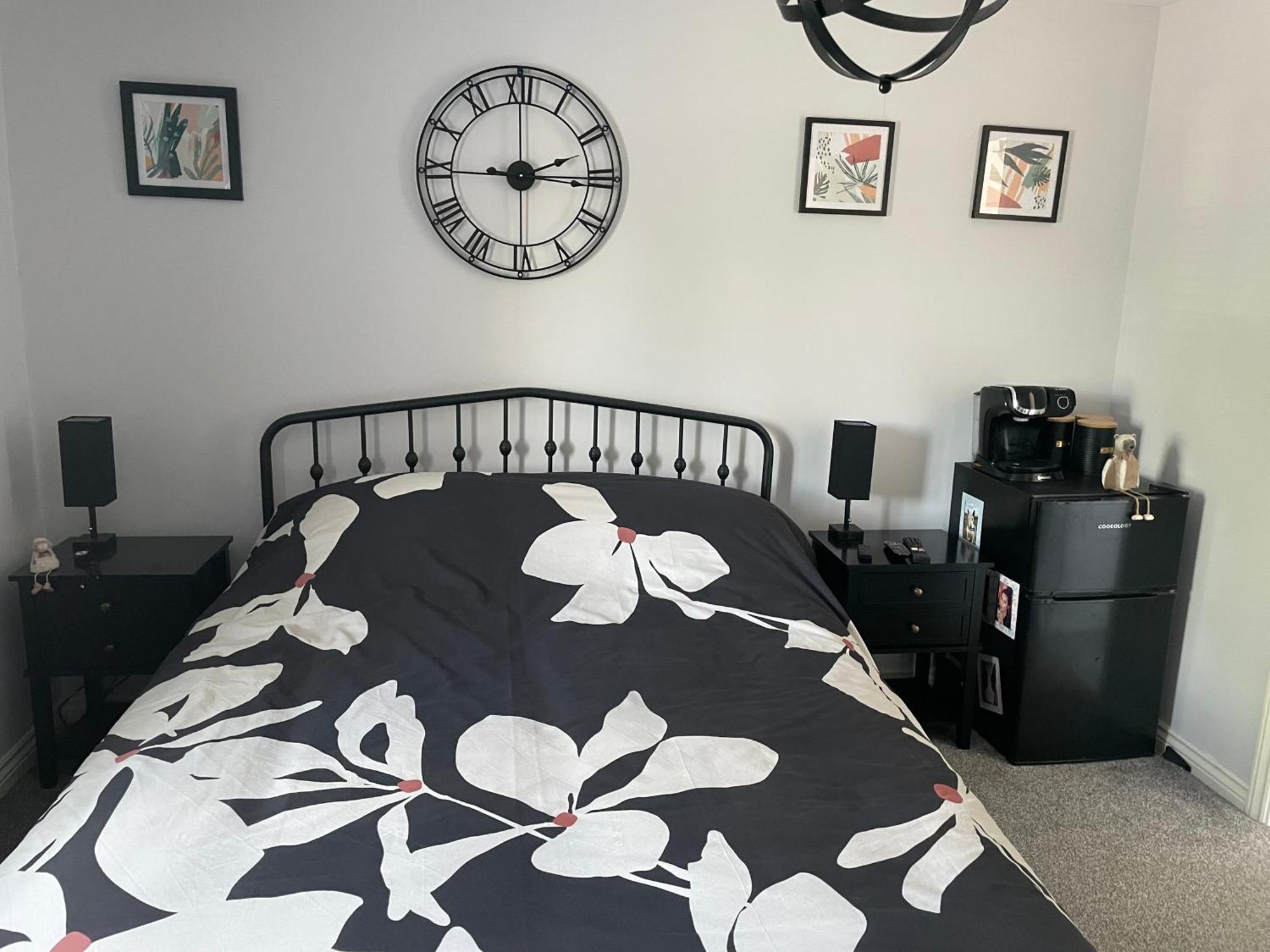 Cosy Home From Home With Private Bathroom - Free Parking Cardiff Exterior photo